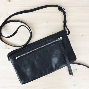 Margot New York Leather Envelope Crossbody Bag